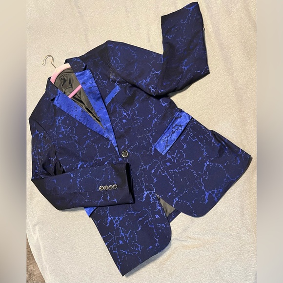 Young Men’s Suit Jacket - Picture 6 of 10